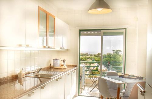 Costa de Caparica Apartment | Destiny - Caparica Apartment with Ocean View & Spa