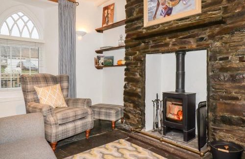 Boscastle House | Pet-Friendly Retreat at Destiny Cottage – 4-Star Stay