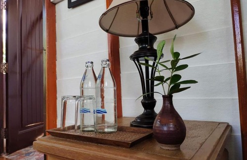 Wat Ko Hotel | Pet-Friendly Destiny Home Stay with Breakfast & Kitchen Access