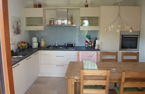 Colmegna House | Beautiful 3-Bedroom House with Private Pool & Lake View