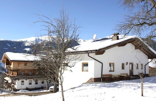 Gerlosbergeben House | Charming Detached Chalet on Farm with Family-Friendly Amenities