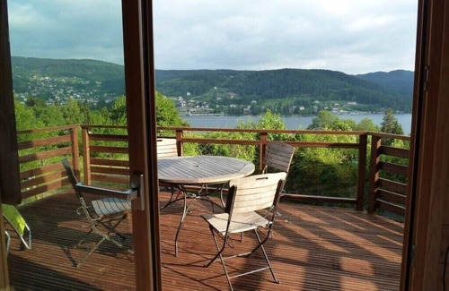 Gerardmer Ski Chalet | Inviting Chalet with Lake View, Sauna & 10/10 Guest Rating