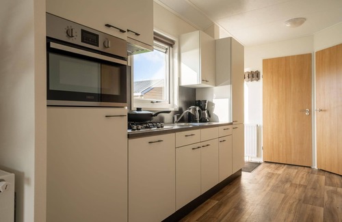 Linden House | Cozy Three-Bedroom Chalet with Pet-Friendly Perks