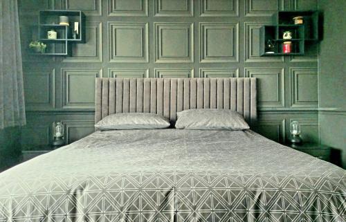 Leyland House | Detached Homestay - Super, King & Double Rooms - Leyland, Preston, Chorley, Lancashire