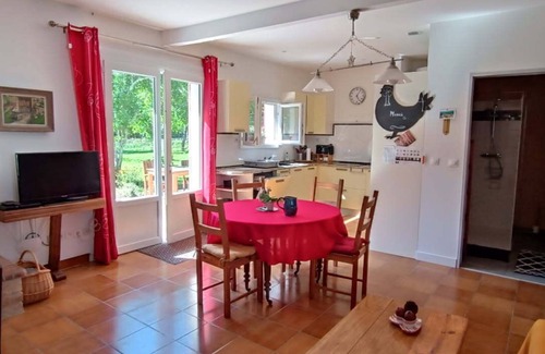 Brie-sous-Chalais House | Detached house in the countryside