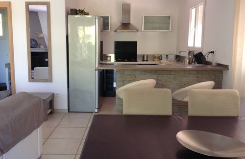 Monacia-d'Aullene House | Oceanfront Retreat with Pool & Spa - Guest Rated 10/10