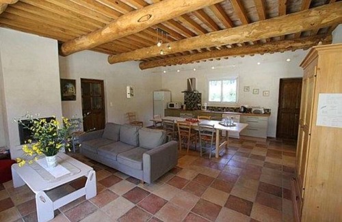 Aureille House | Relaxing Retreat with Private Pool & Spacious Garden