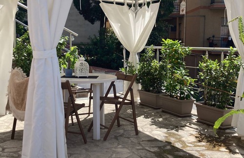 Chieti House | Cozy Detached House Small Suite with Family-Friendly Amenities