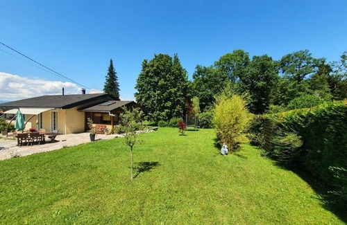 Allinges Villa | Inviting Detached House with Pool and Spa Retreat