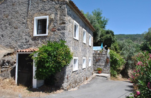 Caldas de Monchique Cottage | Secluded Oasis with Pool Terrace and Spa Amenities