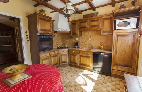 Codolet House | Private Detached House with Secure Pool & Ocean Views