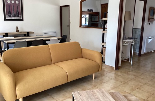Bessan Villa | Detached villa, 4 bedrooms 2 bathrooms, garden.in very quiet area