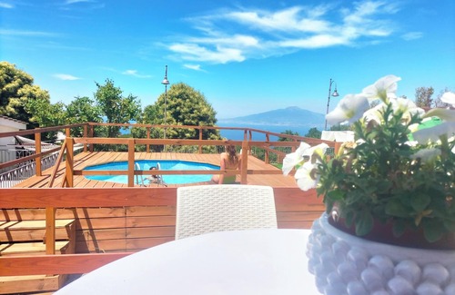 Sant'Agata sui Due Golfi Villa | Ideal Detached Villa with Terraces, Garden & Pool Access