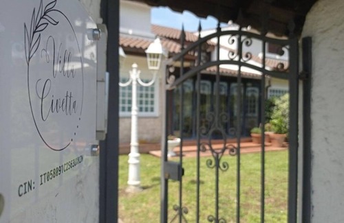 Borghesiana Villa | Detached villa with exclusive garden and jacuzzi