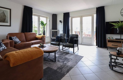 Makkum Cabin | Detached villa with plenty of space
