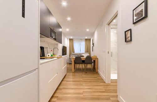 Deustuko San Pedro-Erribera Apartment | Family-Friendly Deustown Apartamentos with Top Ratings
