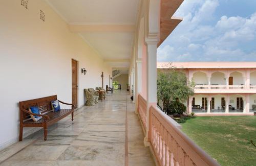 Sawai Madhopur Resort | Discover Dev Vilas: Oceanfront Retreat with Pool Access