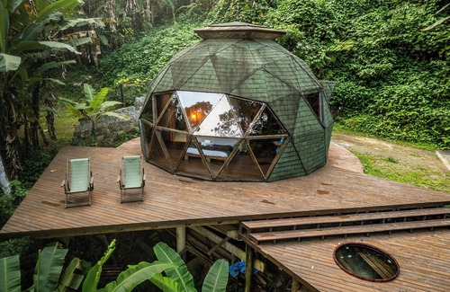 Paraty Cabin | Enchanting Deva Dome: Nestled in Atlantic Forest's Beauty