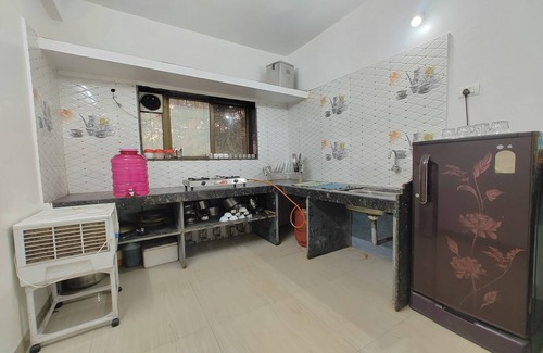 Gureghar Villa | Devansh Villa: Pet-Friendly Retreat with Pool & Breakfast