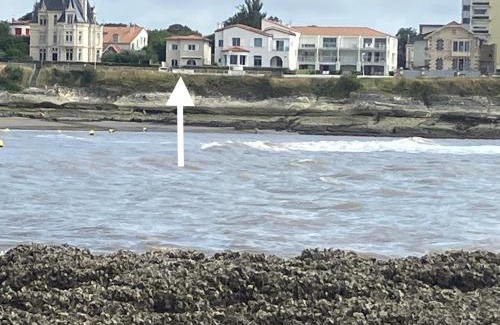 Pontaillac Villa | Beachfront Villa in Royan Pontaillac - Guest Rated 9.7/10
