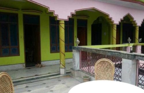 Ukhimath Bed & Breakfast | Child-Friendly Retreat at Devbhoomi by StayApart