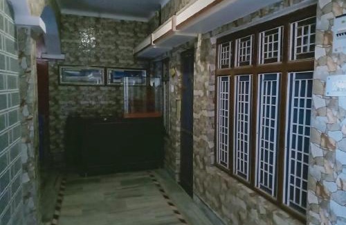 Ukhimath Bed & Breakfast | Child-Friendly Retreat at Devbhoomi by StayApart