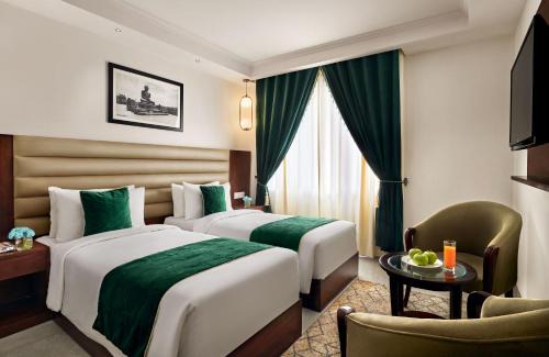 Patel Nagar Hotel | Discover Deventure Sarovar Portico Patel Nagar: Family Friendly