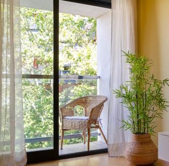 Eixample Apartment | Devesa Park Apartment: Family-Friendly with Private Parking