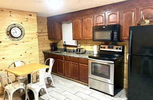 Newtown House | Explore Devil Anse Off Road Lodging on Hatfield & McCoy Trails