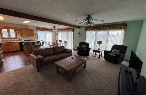 Manitou Beach-Devils Lake House | Lakefront Retreat in Devils Lake with Pool and Ocean Views