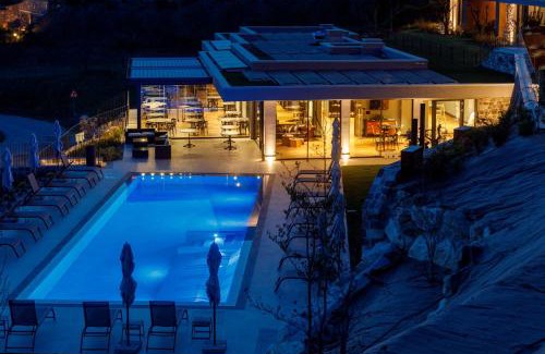 Marciaga Hotel | Relax at Deville & Spa with Oceanfront Views and More