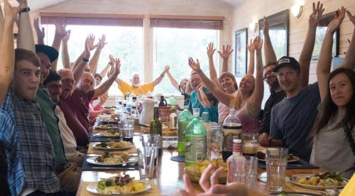 Devils Tower Bed & Breakfast | Discover Devils Tower Lodge: Family-Friendly Retreat Awaits