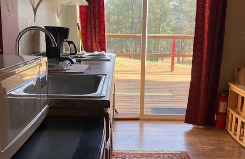 Devils Tower Bed & Breakfast | Inviting Devils Tower Lodge: Guest Rated 9.6 with Breakfast