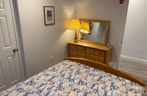 Wayne Apartment | Devon - Horse Show, History, Walk To Shops, Caf's
