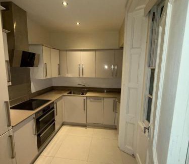 Exeter House | Devon House