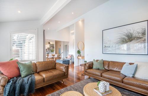 Mount Martha House | Relaxing Mt Martha Escape with Spa & Scenic Views