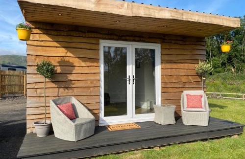 Fishcross Other | Cozy Devon River Glamping Pods - Pet & Child Friendly Retreat