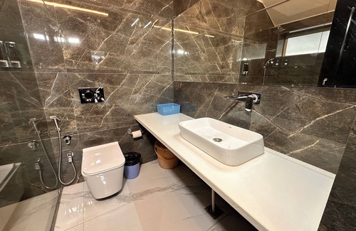 Meerut Hotel | Discover Devrath By Big Bite Resort: Family-Friendly Getaway