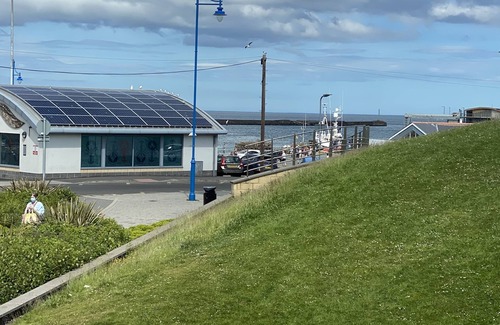 Amble House | Seaside Serenity at Dexters Den - 3 Bedroom Cottage Retreat