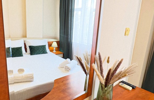Sandanski Hotel | Dezudava Hotel: Rated 9.4/10 with Family-Friendly Amenities