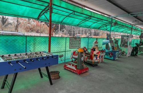 Jambughoda Resort | Dhanlakshmi Orchard Resort