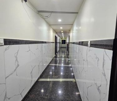 Dharwad Hotel | Budget-Friendly Dharwad Residency: Family & Pet Friendly Stay