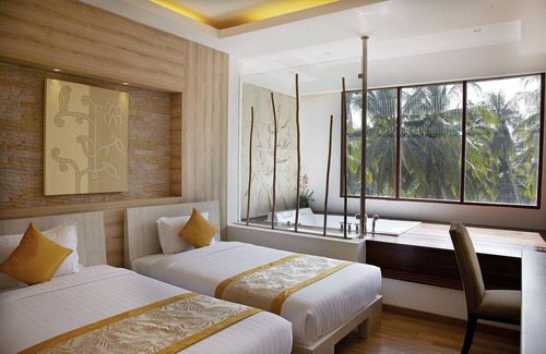 Bo Nok Resort | Experience Dhevan Dara Beach Villa: 4-Star Family Getaway
