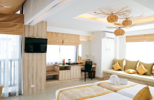 Bo Nok Resort | Experience Dhevan Dara Beach Villa: 4-Star Family Getaway