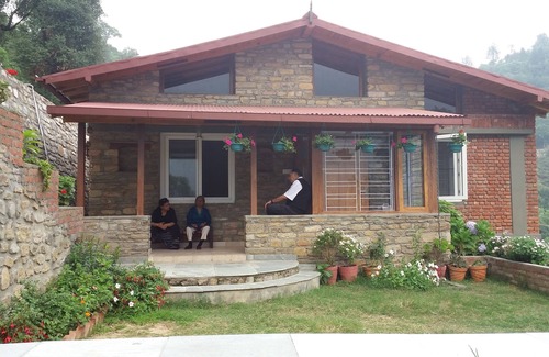 Ramgarh Cottage | Discover Dhoop Ghar: Tranquil Stay in Malla Ramgarh