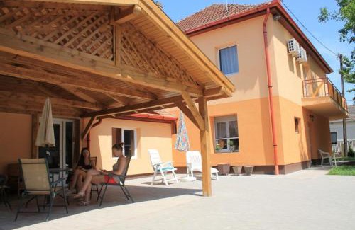 Bukkszek House | Top-Rated Oceanfront Diófa Vendégház with Pet-Friendly Amenities