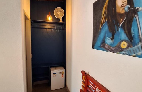 Conceicao do Ibitipoca Hotel | Discover Diógenes Pousada: Pet-Friendly Haven with Hot Tub