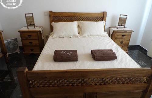 Portel Apartment | Family-Friendly DieAna Alojamento Amieira with High Ratings