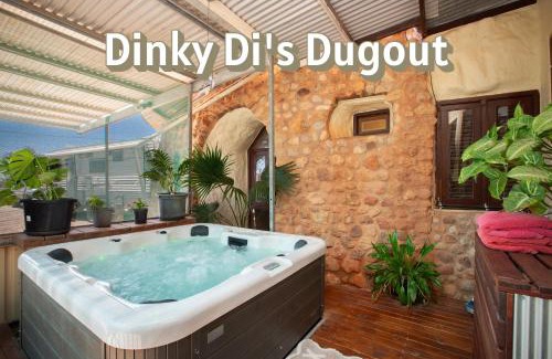 Coober Pedy Hotel | Discover Di's Dugouts: A 4-Star Pet-Friendly Retreat