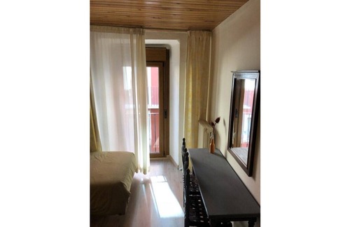 Puigcerda Bed & Breakfast | Cozy Di Verena: Private Bath, Spa & Breakfast Included